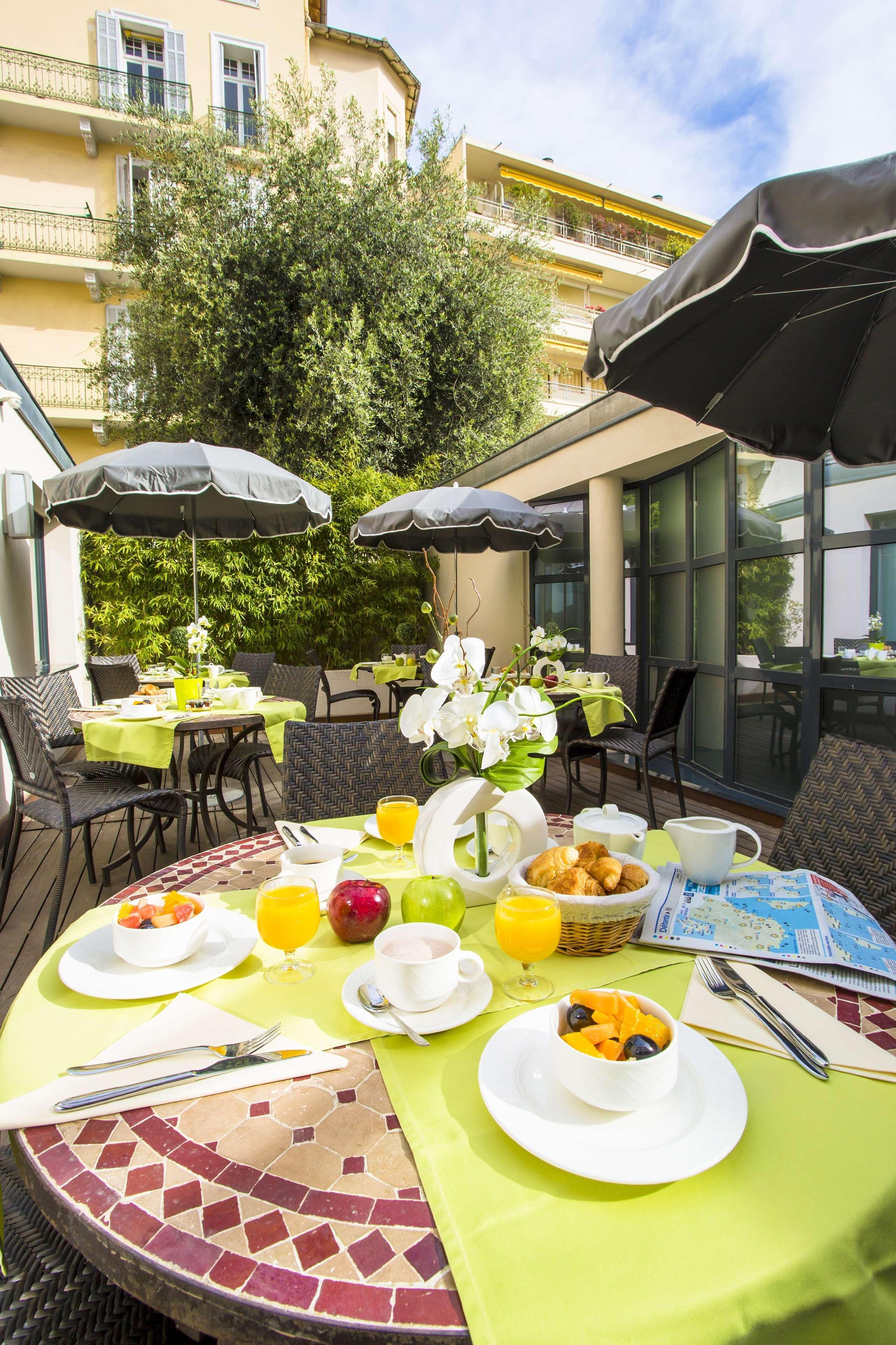 Best Western Plus Cannes Riviera Exterior photo