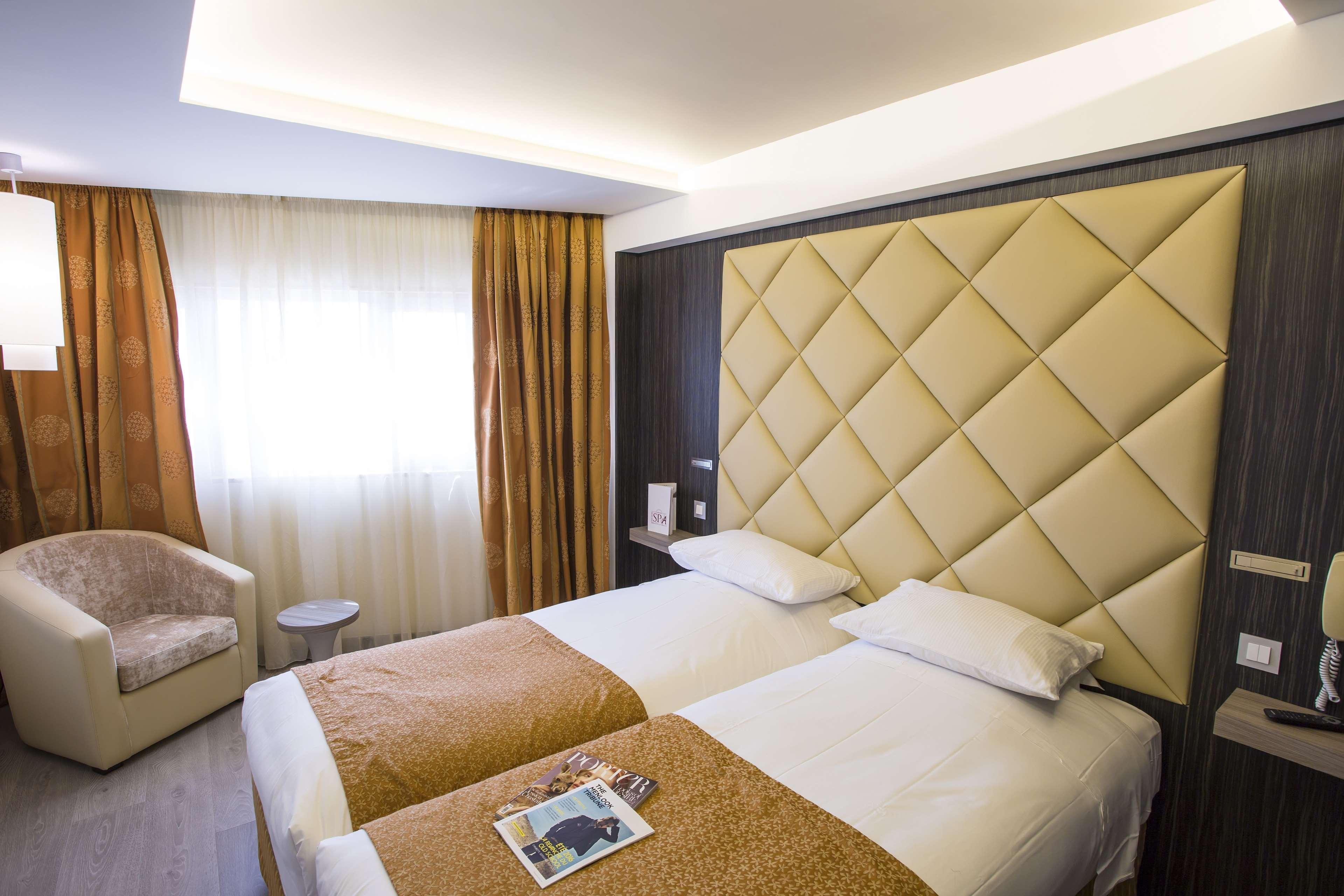 Best Western Plus Cannes Riviera Exterior photo
