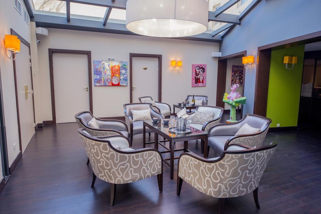 Best Western Plus Cannes Riviera Exterior photo